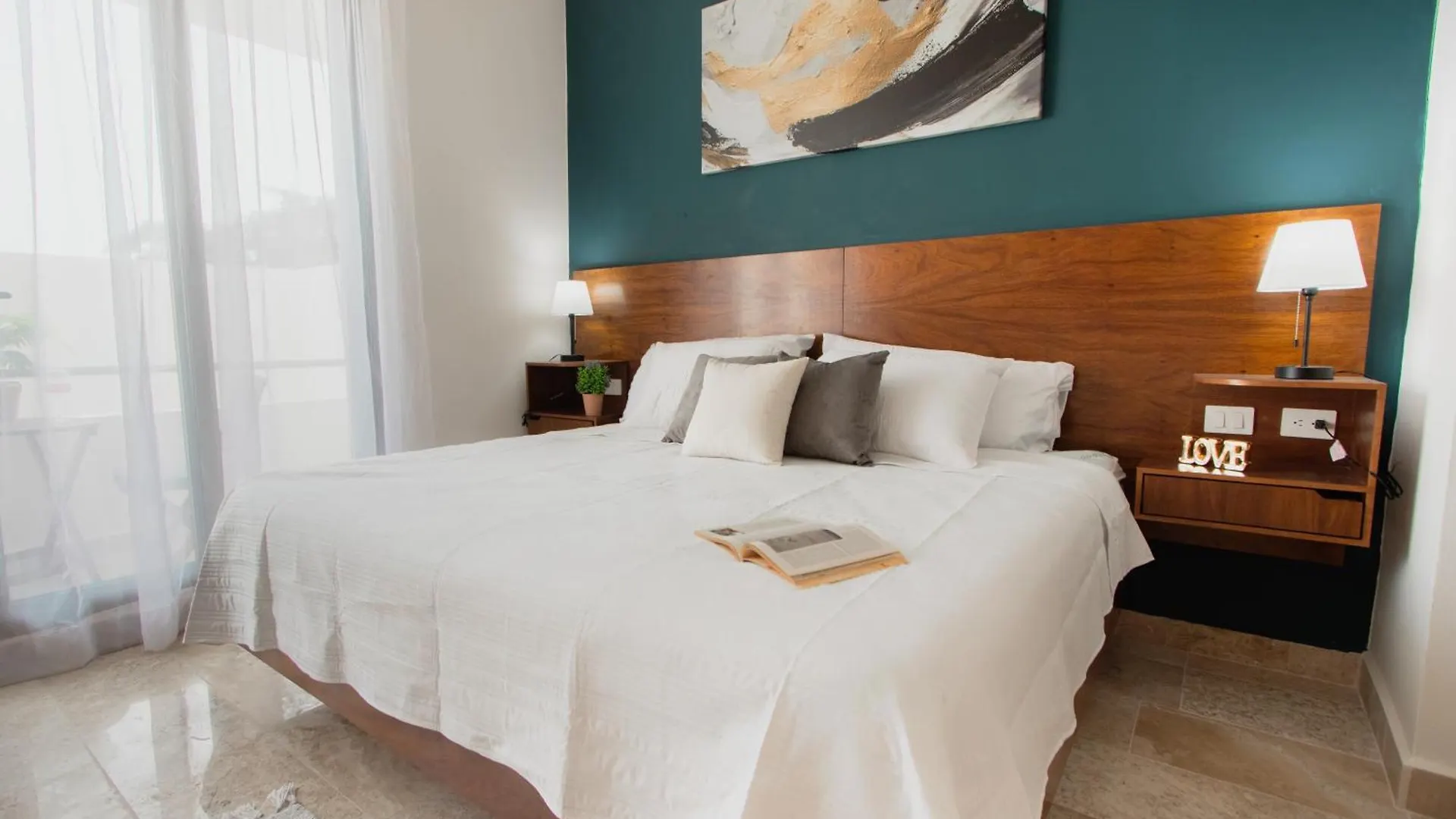 Apartment Condos With Ocean View Pool In Av 10 & 60 Street Playa del Carmen Mexiko