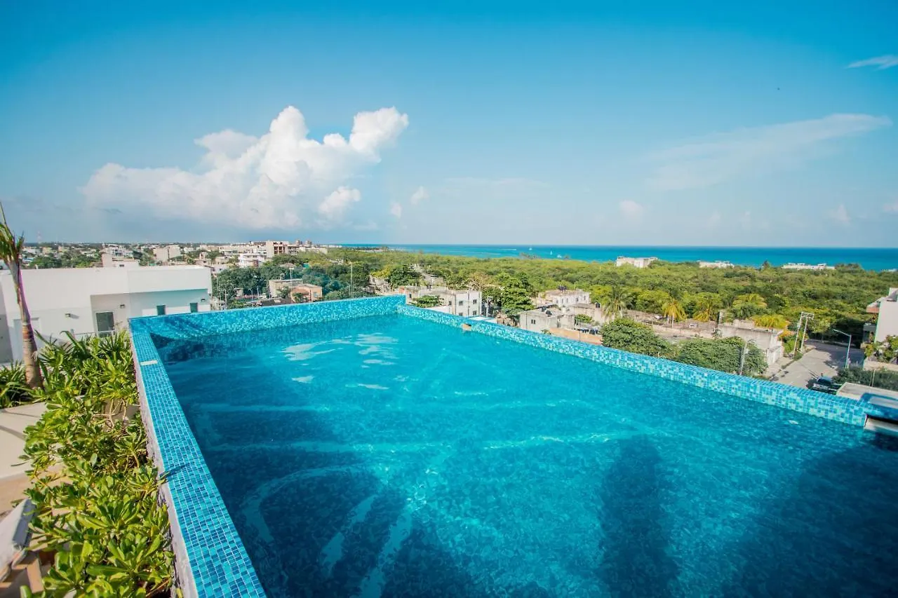 Condos With Ocean View Pool In Av 10 & 60 Street Playa del Carmen Appartement